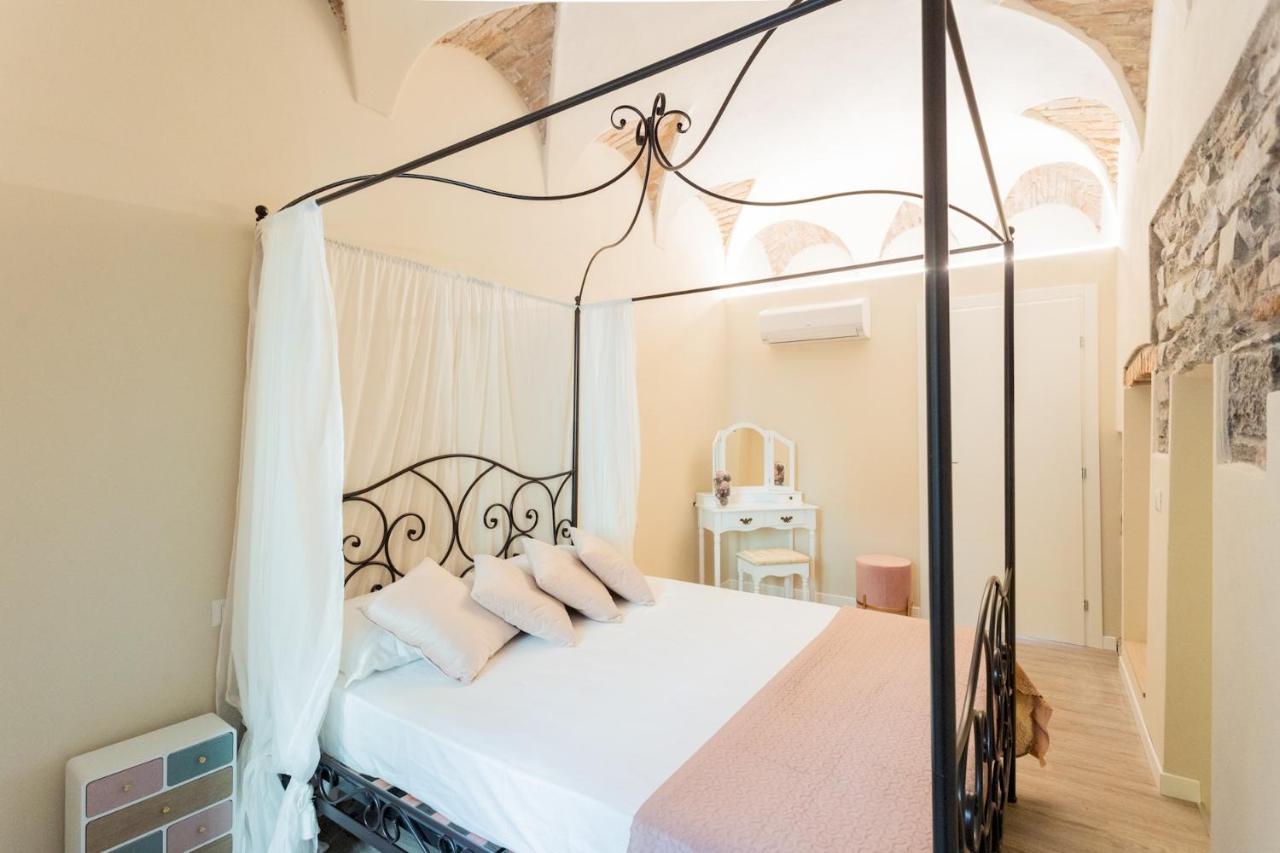 Romantic Escape City Centre With Jacuzzi & Parking By Rent All Como Exteriör bild