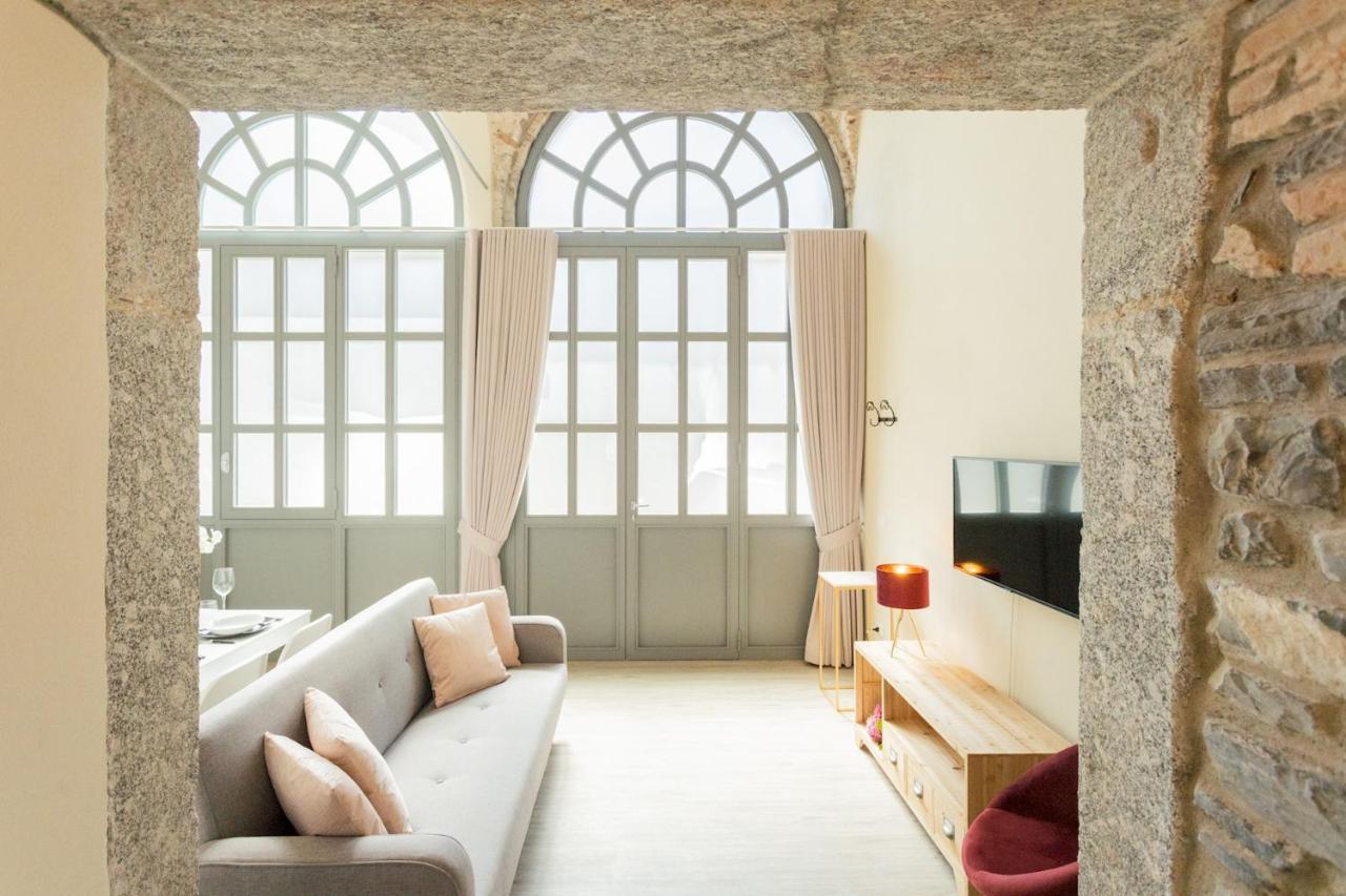 Romantic Escape City Centre With Jacuzzi & Parking By Rent All Como Exteriör bild