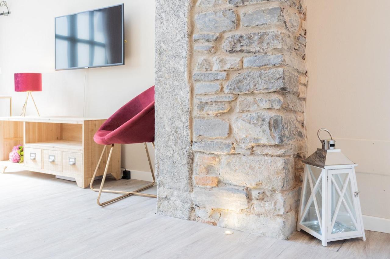 Romantic Escape City Centre With Jacuzzi & Parking By Rent All Como Exteriör bild