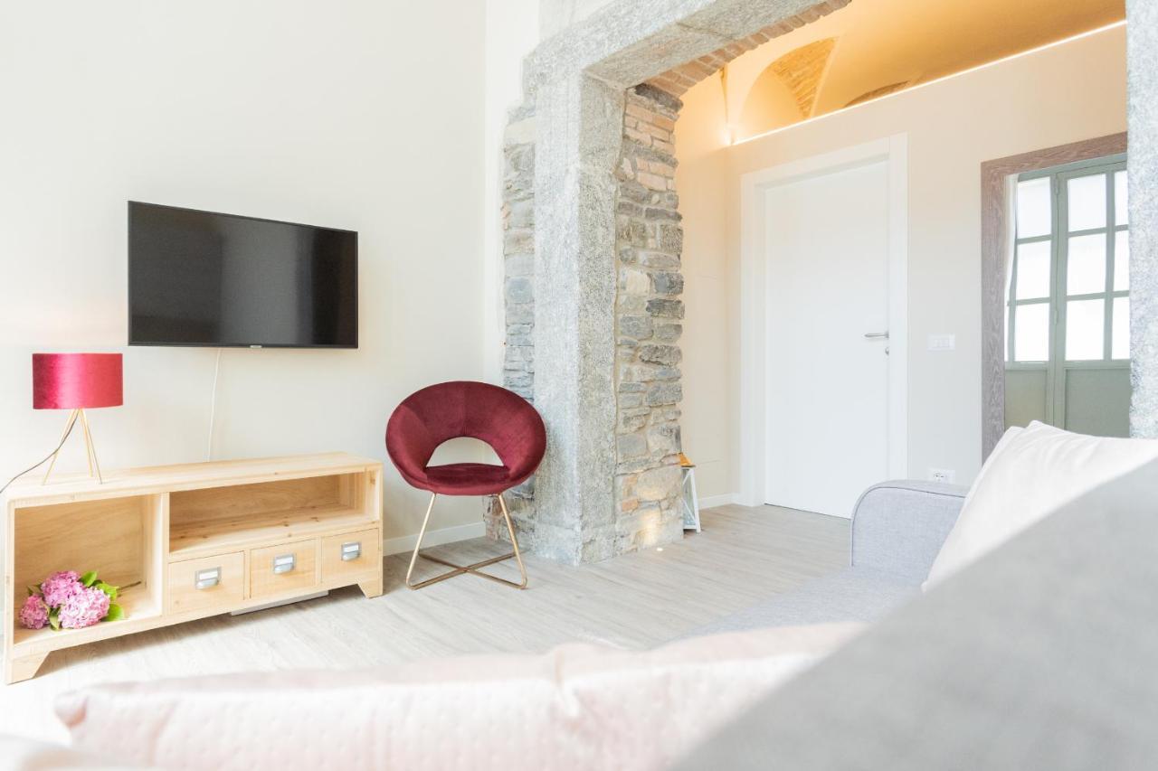 Romantic Escape City Centre With Jacuzzi & Parking By Rent All Como Exteriör bild